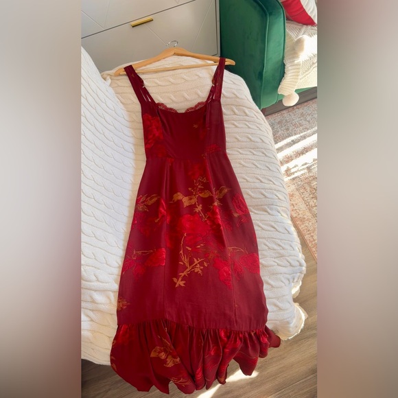 Reformation Irisa Dress In Barcelona Border, brand new, never worn, no flaws. - Picture 14 of 16